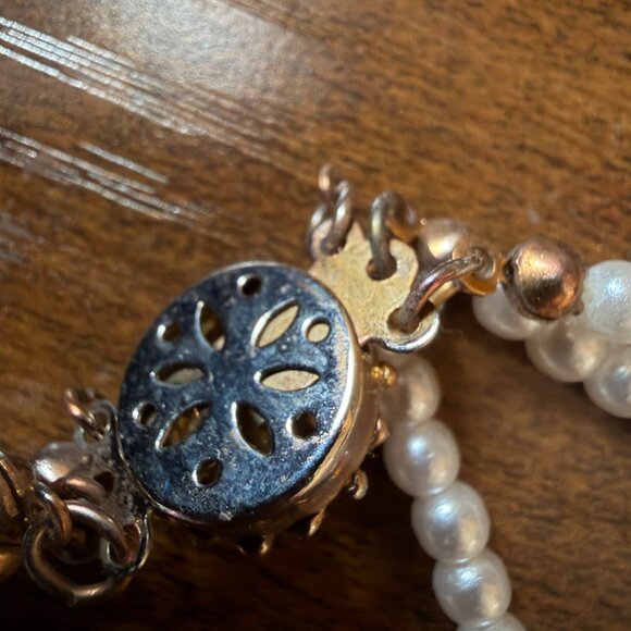 Set of 5 Faux Pearl and Beaded Necklace, one bracelet - Picture 4 of 16